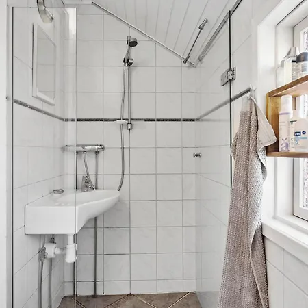 3 Bedroom Amazing In * Strandby
